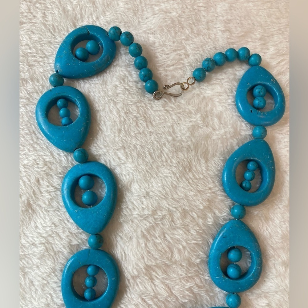 Beautiful‎ Faux Turquoise Bohemian Necklace - Picture 6 of 6